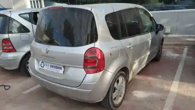 Veicolo di demolizione renault grand modus authentique dell'anno 2008 alimentato k9k766