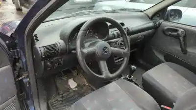 Veicolo di demolizione opel corsa b swing dell'anno 1997 alimentato 1.7d