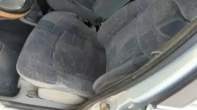 Scrapping Vehicle renault megane i scenic (ja0) 1.9 d alize of the year 2000 powered f8q790