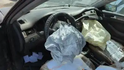 Veicolo di demolizione audi a6 berlina (4b2) 1.9 tdi dell'anno 2002 alimentato awx