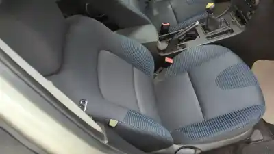 Veículo de Sucata mazda 3 berlina (bk) 1.6 cd diesel cat do ano 2005 alimentado y601