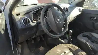 Veículo de Sucata dacia sandero laureate do ano 2013 alimentado k9kc6