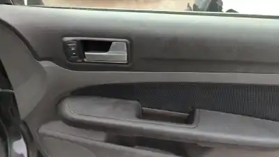 Veicolo di demolizione ford focus berlina (cap) s dell'anno 2006 alimentato g6da