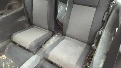 Veicolo di demolizione opel zafira a blue line dell'anno 2005 alimentato y22dtr