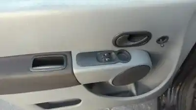 Veículo de Sucata renault grand modus authentique do ano 2011 alimentado d4fd7