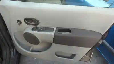 Veículo de Sucata renault grand modus authentique do ano 2011 alimentado d4fd7