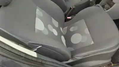 Veículo de Sucata renault grand modus authentique do ano 2011 alimentado d4fd7