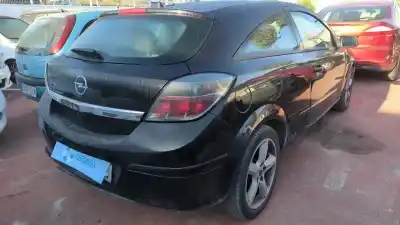 Veículo de Sucata opel astra gtc sport do ano 2006 alimentado z19dt