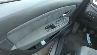 Veículo de Sucata renault scenic iii emotion do ano 2010 alimentado k9k f8