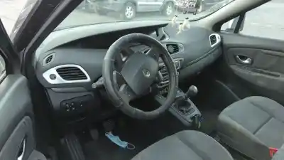 Veículo de Sucata renault scenic iii emotion do ano 2010 alimentado k9k f8