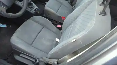 Veículo de Sucata renault scenic iii emotion do ano 2010 alimentado k9k f8