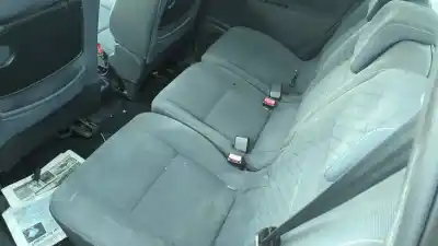 Veículo de Sucata renault scenic iii emotion do ano 2010 alimentado k9k f8