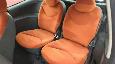 Vehicul casat citroen c2 by loeb al anului 2005 alimentat 8hz