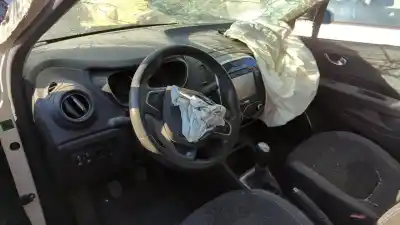 Scrapping Vehicle renault captur dynamique of the year 2018 powered h4b400