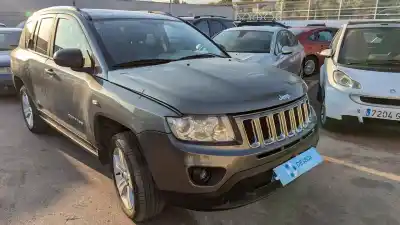 Sloopvoertuig chrysler                                           jeep compass                                                                                                                                                                                                                                               2.2 crd cat                                                                                                                                                                                                                                                van het jaar 2013 aangedreven 651 925 on