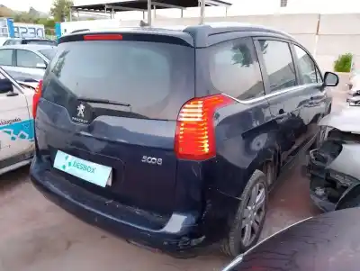 Scrapping Vehicle peugeot 5008 1.2 12v e-thp of the year 2015 powered hny