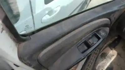 Veículo de Sucata fiat doblo ii cargo (263) 1.6 jtdm 16v cat do ano 2012 alimentado 198a3000