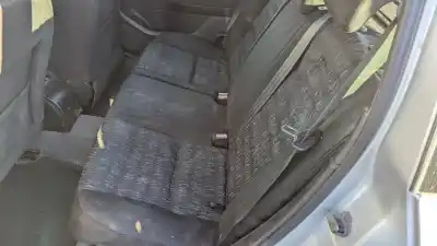 Véhicule à la ferraille peugeot 307 break / sw (s1) break xr de l'année 2002 alimenté rhydw10td