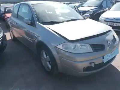 Veicolo di demolizione renault                                            megane ii classic berlina                                                                                                                                                                                                                                  1.5 dci diesel                                                                                                                                                                                                                                             dell'anno 2007 alimentato k9k p7