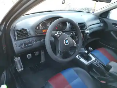 Veículo de Sucata bmw serie 3 berlina (e46) 2.0 16v diesel cat do ano 1999 alimentado 204d1