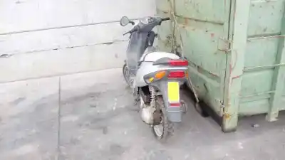 Veículo de Sucata piaggio (vespa) nrg h20 mc3 do ano 2002 alimentado c321m