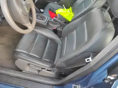 Veículo de Sucata audi a4 avant (8e) 2.5 tdi quattro (132kw) do ano 2001 alimentado ake