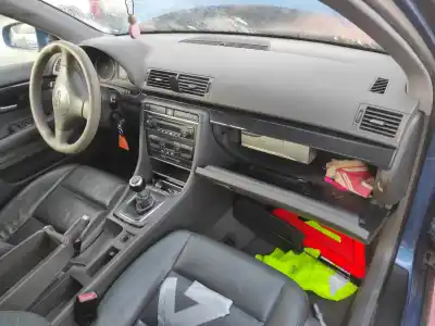 Veículo de Sucata audi a4 avant (8e) 2.5 tdi quattro (132kw) do ano 2001 alimentado ake