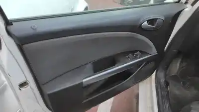 Здавання транспортного засобу seat leon (1p1) 1.6 tdi року 2010 потужний cayc