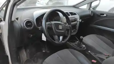 Здавання транспортного засобу seat leon (1p1) 1.6 tdi року 2010 потужний cayc