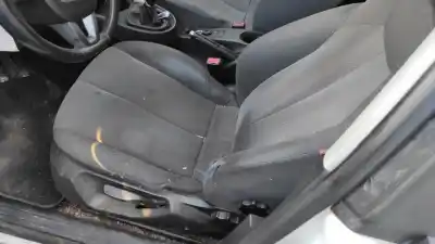 Здавання транспортного засобу seat leon (1p1) 1.6 tdi року 2010 потужний cayc