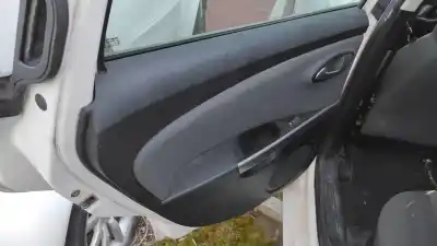 Здавання транспортного засобу seat leon (1p1) 1.6 tdi року 2010 потужний cayc