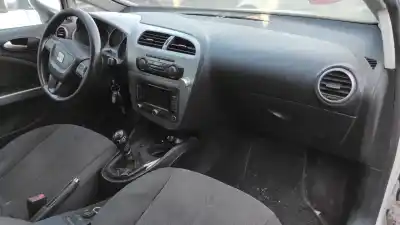 Здавання транспортного засобу seat leon (1p1) 1.6 tdi року 2010 потужний cayc