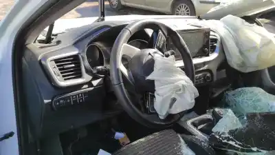 Sloopvoertuig kia xceed xceed 0.998 3 cilindros van het jaar 2022 aangedreven g3le