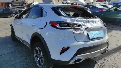 Sloopvoertuig kia xceed xceed 0.998 3 cilindros van het jaar 2022 aangedreven g3le