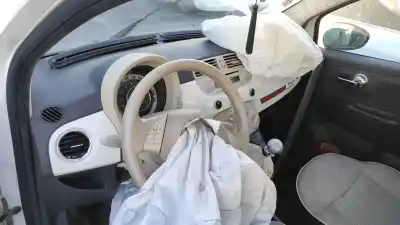 Veículo de Sucata fiat 500 fiat 500 1.2 do ano 2015 alimentado 169a4000