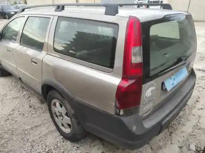 Scrapping Vehicle volvo xc70 2.4d of the year 2002 powered d5244t