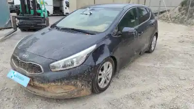 Veículo de Sucata kia pro cee´d (ed) 1.4 cvvt do ano 2015 alimentado d4fc