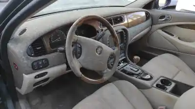 Veicolo di demolizione jaguar s-type ii (x200) 2.5 v6 dell'anno 2003 alimentato jb