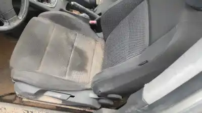 Veículo de Sucata volkswagen jetta (1k2) 2.0 tdi do ano 2006 alimentado bkd