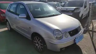 Veículo de Sucata VOLKSWAGEN POLO (9N3) 1.4 16V do ano 2005 alimentado BKY