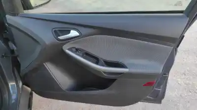 Veículo de Sucata ford focus turn. iii1.6 tdci do ano 2012 alimentado t1db