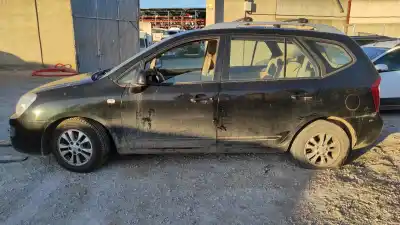 Vehicul casat kia carens 1.6 crdi al anului 2012 alimentat d4fb