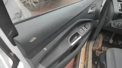 Здавання транспортного засобу ford c-max (cb3) 1.6 tdci року 2014 потужний t1da