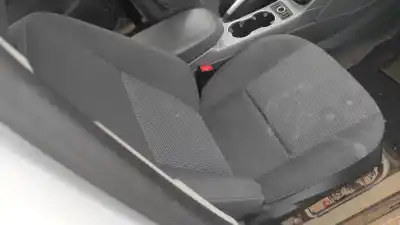 Здавання транспортного засобу ford c-max (cb3) 1.6 tdci року 2014 потужний t1da