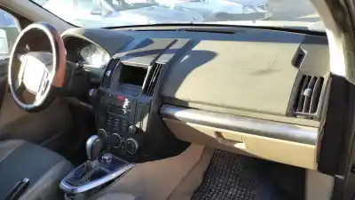 Veículo de Sucata land rover freelander (lr2) 2.2 d do ano 2009 alimentado 224dt