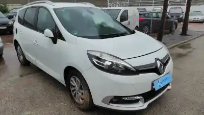 Veículo de Sucata RENAULT SCENIC III 1.2 TCE do ano 2015 alimentado H5FA4