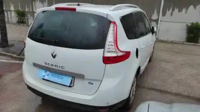 Veicolo di demolizione renault scenic iii 1.2 tce dell'anno 2015 alimentato h5fa4