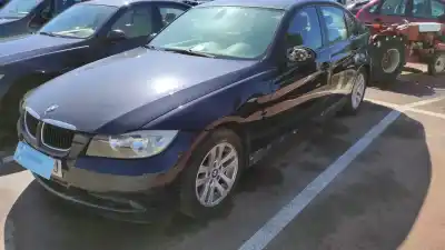 Vehicul casat bmw serie 3 berlina (e90) 320d al anului 2006 alimentat 204d4