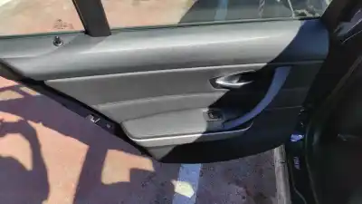 Vehicul casat bmw serie 3 berlina (e90) 320d al anului 2006 alimentat 204d4