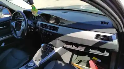 Vehicul casat bmw serie 3 berlina (e90) 320d al anului 2006 alimentat 204d4